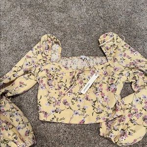 Long sleeve cropped blouse